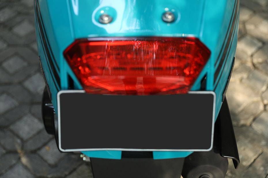 Lambretta V125 Special Tail Light View Lambretta V125 Special Tail Light View