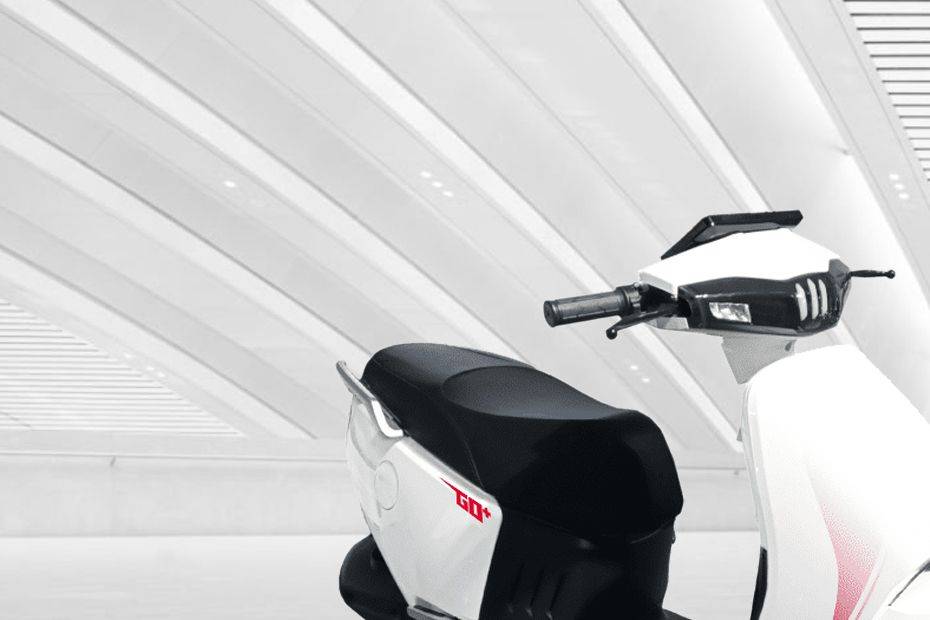 Selis Go Plus Rider Seat View Selis Go Plus Rider Seat View