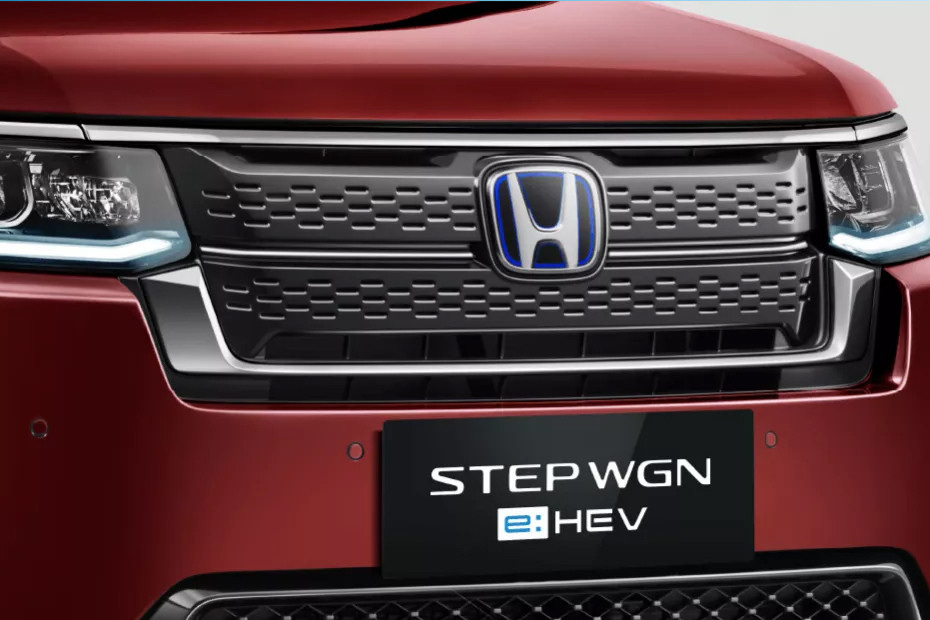 Honda StepWGN e:HEV Tampak Grille Honda StepWGN e:HEV Tampak Grille