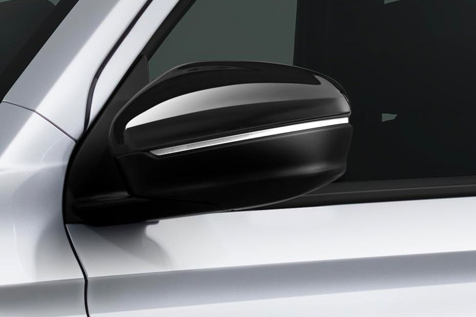 Honda BRV Drivers Side Mirror Front Angle