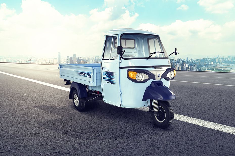 Piaggio Ape Cargo Front Angle Low View