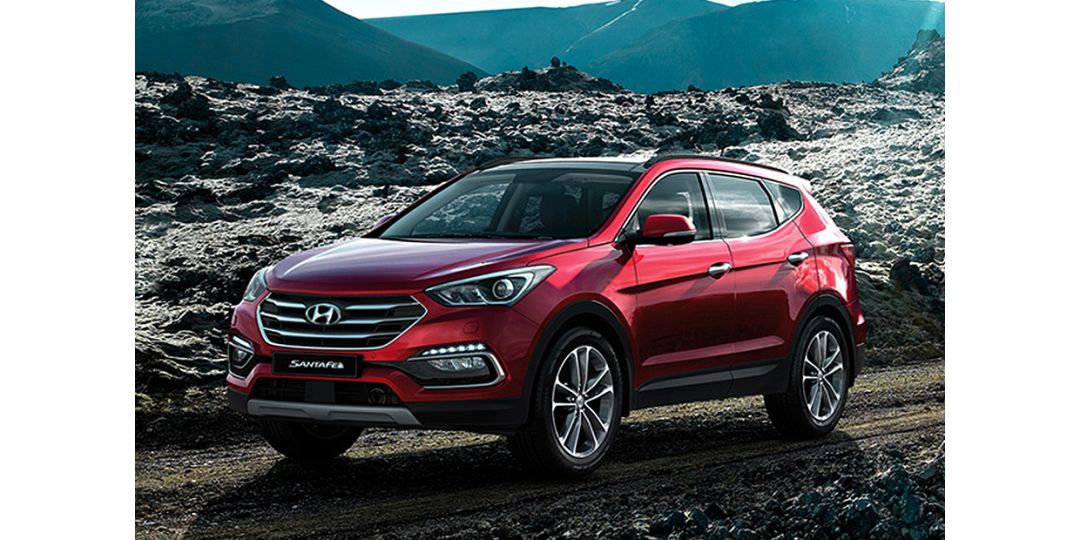 Mobil Hyundai Santa Fe (2016-2018) 4X2 GLX 2.4 M/T 2026 di Indonesia
