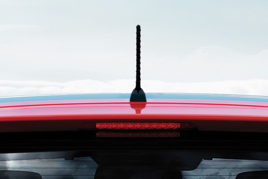 Santa Fe (2016-2018) Roof Antenna Santa Fe (2016-2018) Roof Antenna