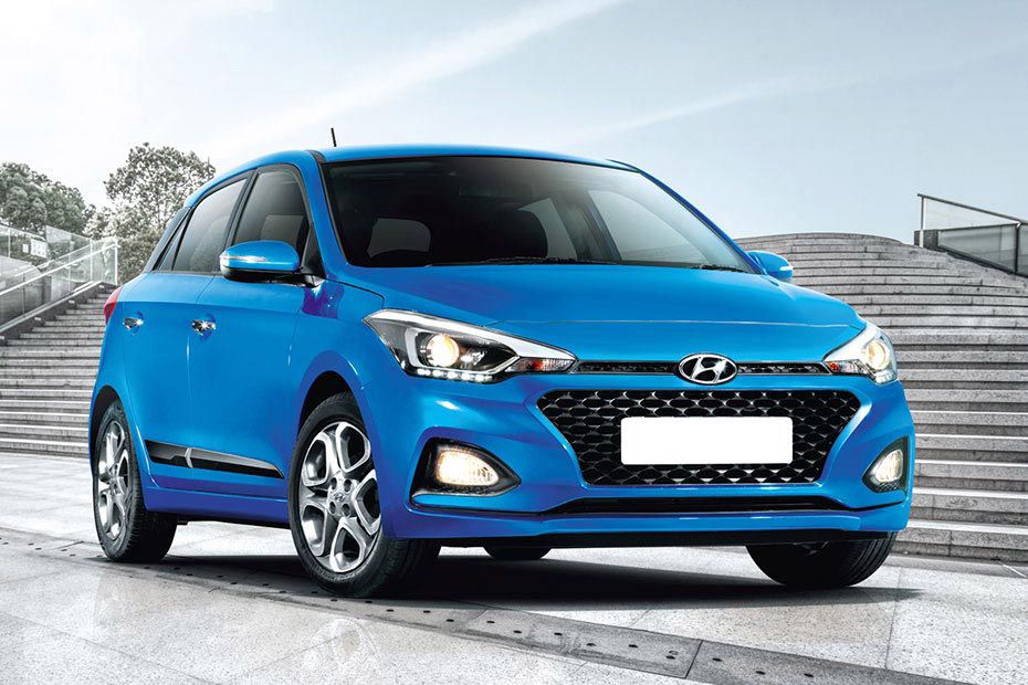 Hyundai i20 2024 Front Cross Side View