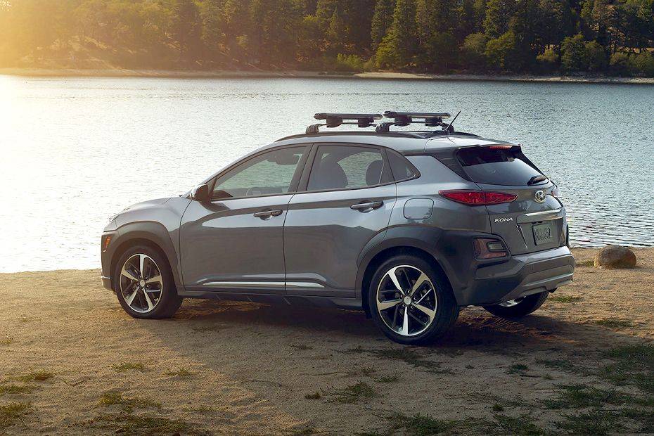 Rear Cross Side View of Hyundai Kona Rear Cross Side View of Hyundai Kona