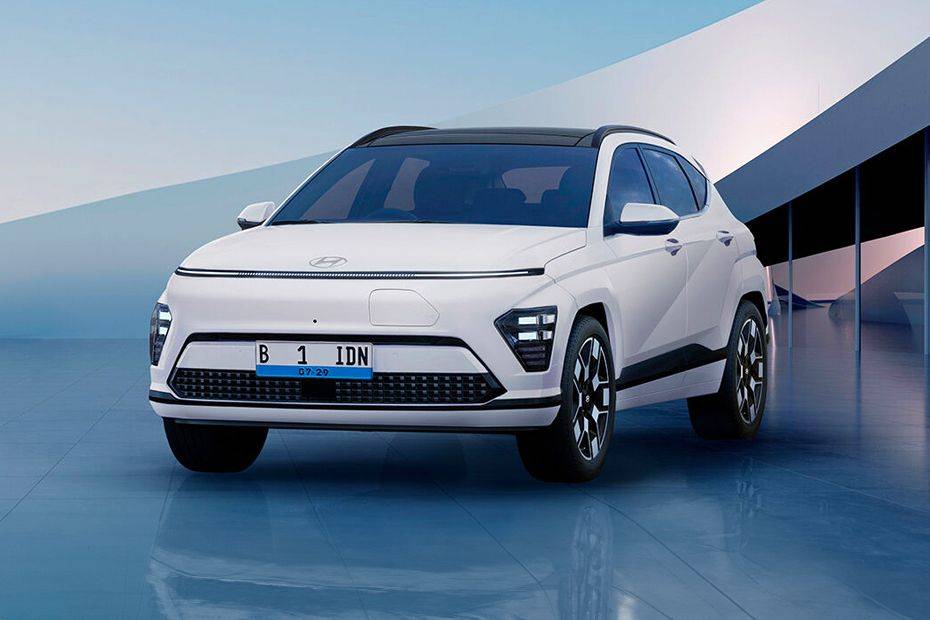 Mobil Hyundai Kona Electric Prime Long Range 2024 di Indonesia