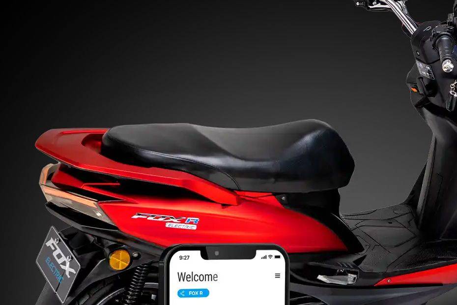 Polytron Fox-R Rider Seat View Polytron Fox-R Rider Seat View