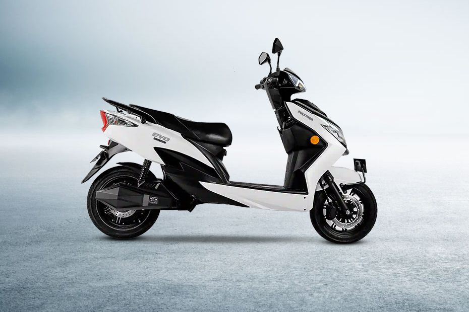 Samping kanan Polytron EVO