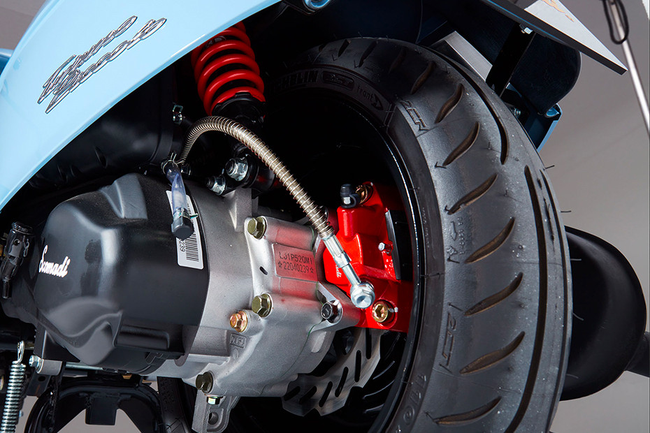 Lebar ban Scomadi Turismo Piccolo 150i