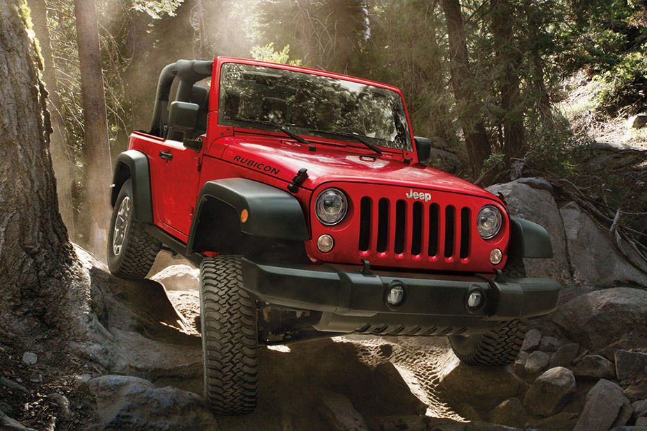 Jeep Wrangler (2016-2017) Medium Angle Front View Wrangler (2016-2017) Medium Angle Front View