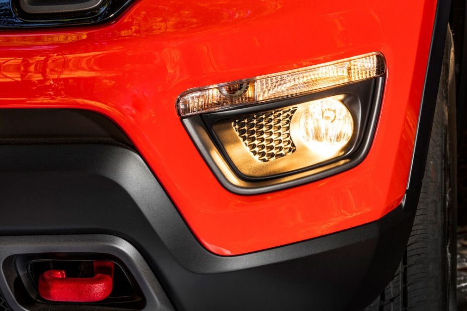 Jeep Compass Front Fog Lamp