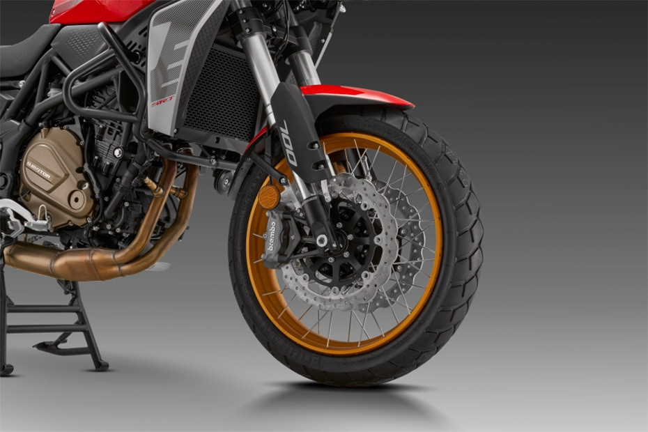 QJ Motor Tourino 700 SX Front Tyre
