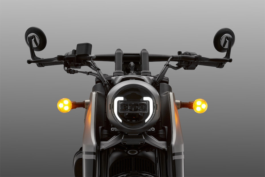 Lampu sein depan samping QJ Motor Srv 250 Libero