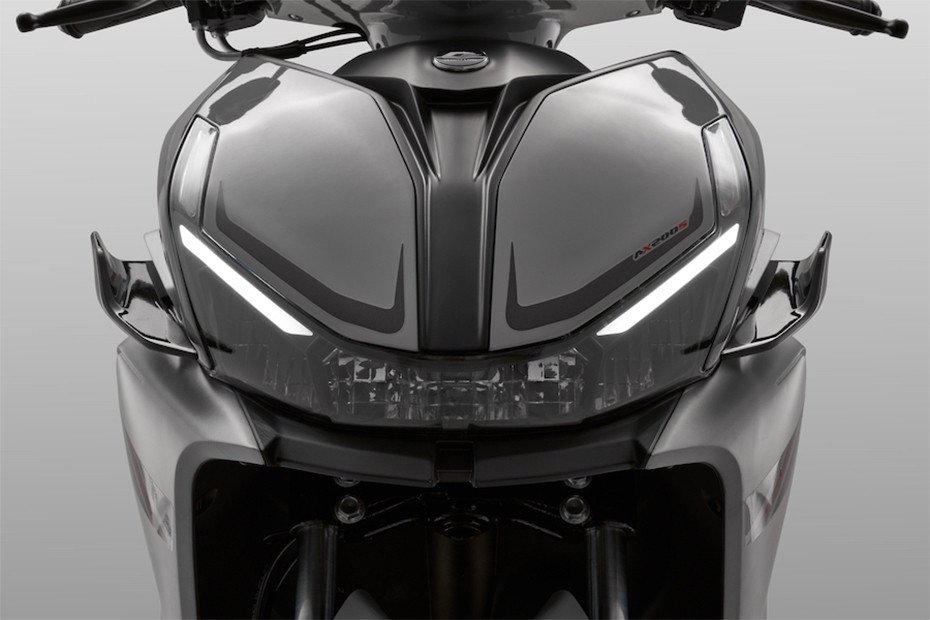 Lampu depan QJ Motor Viento 180