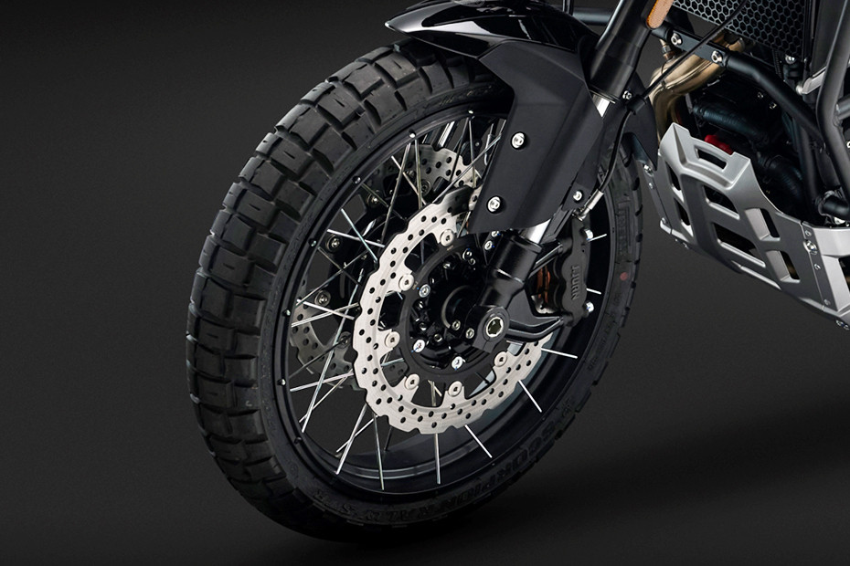 Ban depan Morbidelli T1002VX