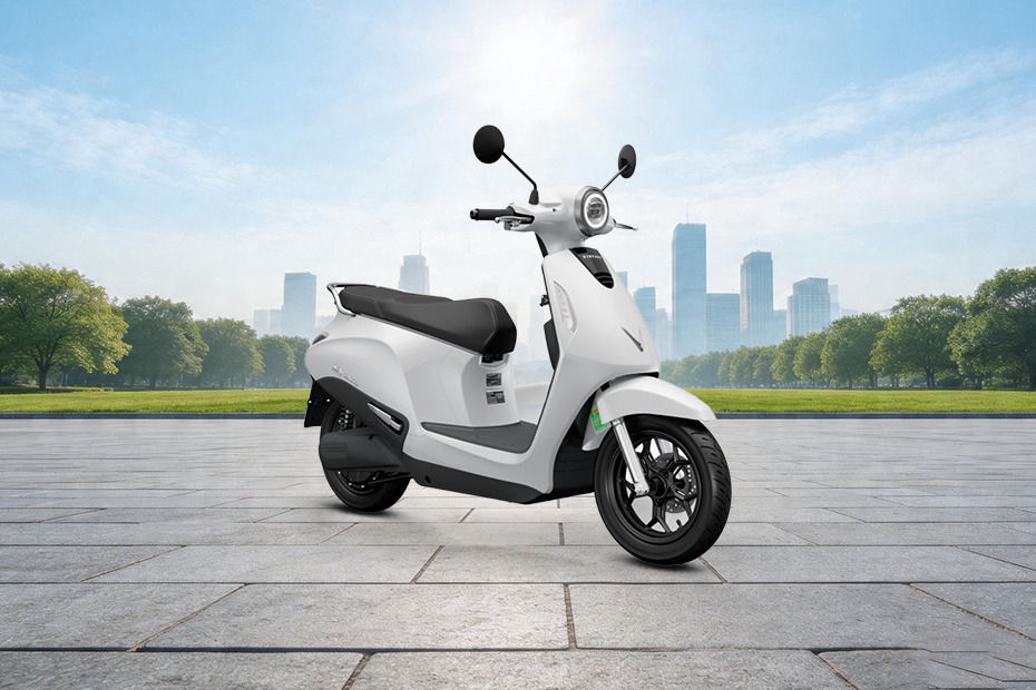 VinFast Evo Slant Rear View Full Image