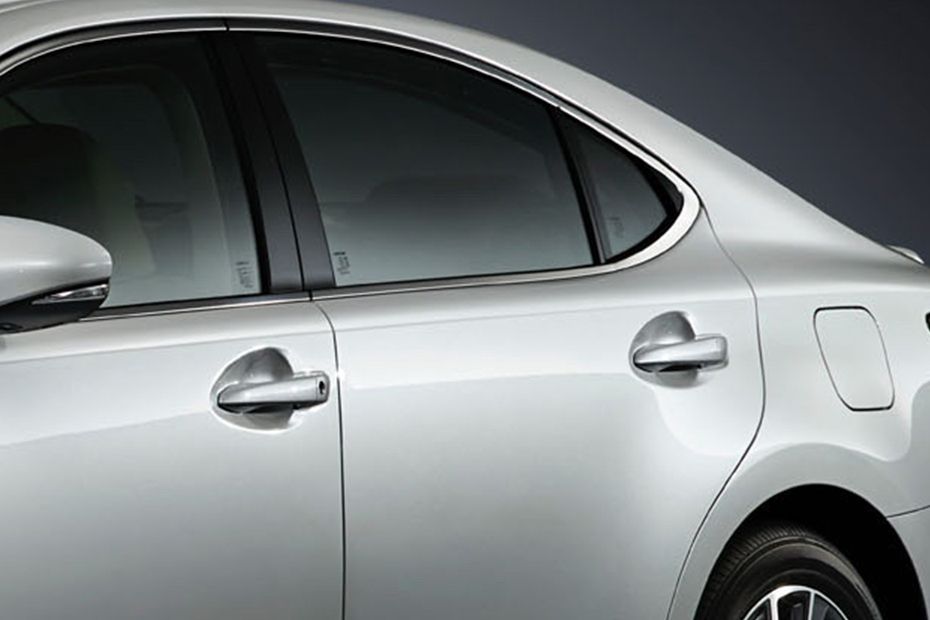 ES (2013-2018) Door handle