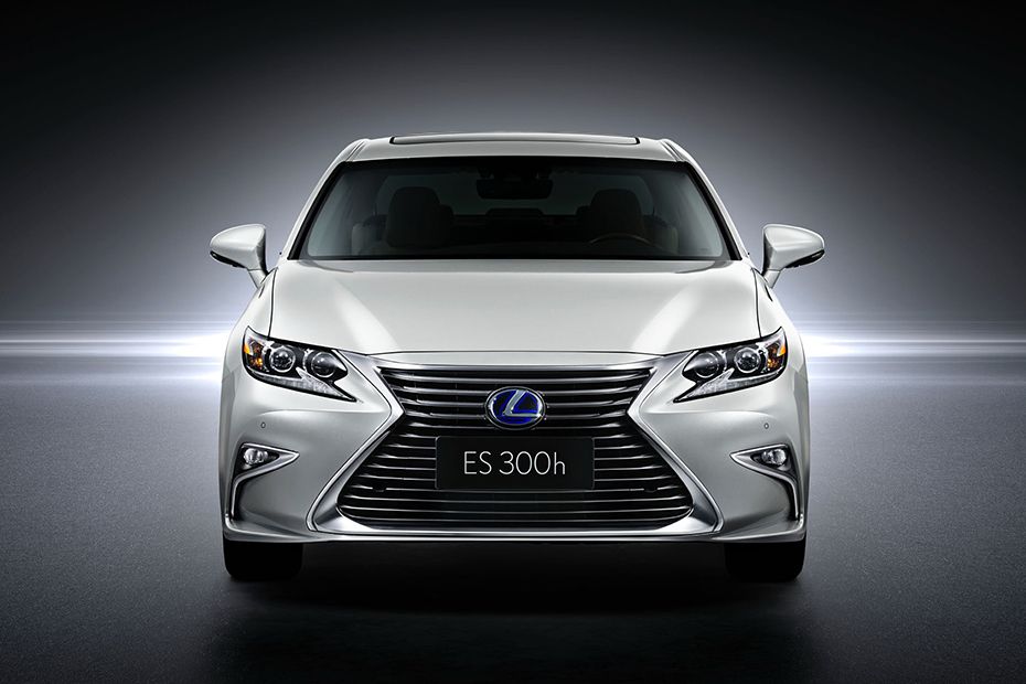 Full Front View of ES (2013-2018)