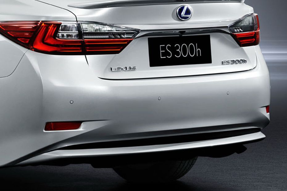 Lexus ES (2013-2018) Reverse Parking Sensors