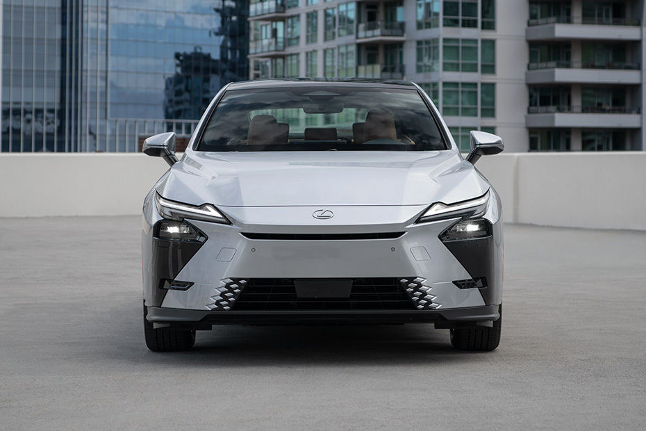 Tampak Depan Lexus ES Tampak Depan Lexus ES