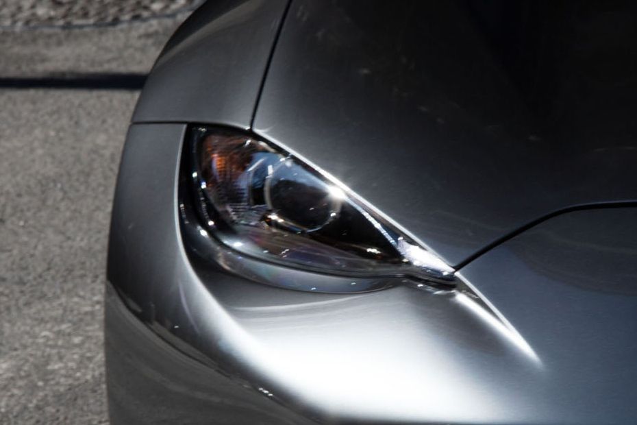 Accessoires de la Mazda MX-5 Roadster 2024