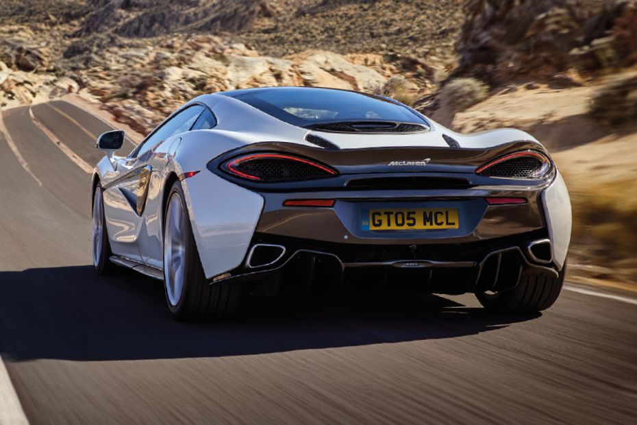 Tampak belakang tengah 570GT Tampak belakang tengah 570GT