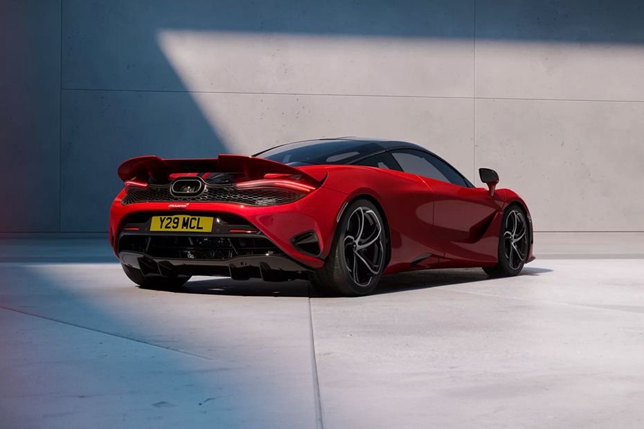 Mclaren 750S Tampak belakang Mclaren 750S Tampak belakang