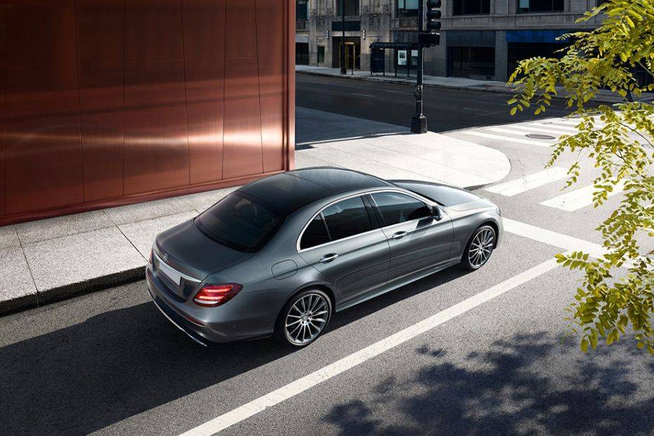 Fog lamp belakang E-Class Fog lamp belakang E-Class