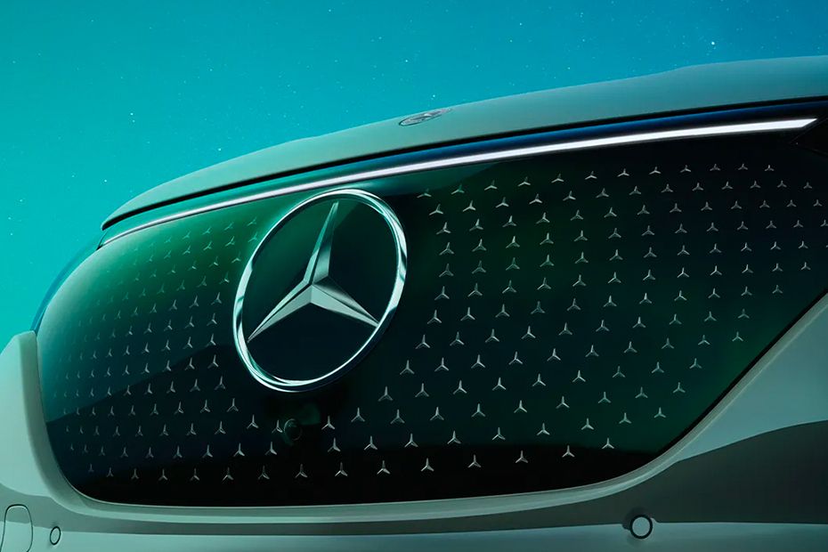 Mercedes Benz EQE SUV Branding