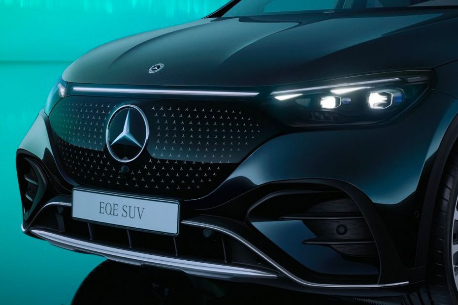Mercedes Benz EQE SUV Lampu depan