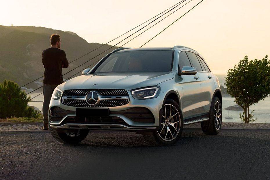 Tampak Depan Bawah Mercedes Benz GLC-Class Tampak Depan Bawah Mercedes Benz GLC-Class