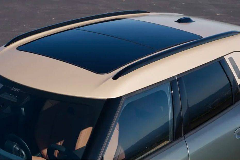 MINI Electric Countryman Roof Rail