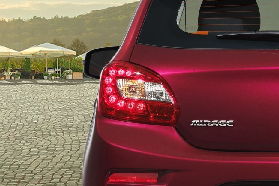 Mitsubishi Mirage Tail Light Mitsubishi Mirage Tail Light