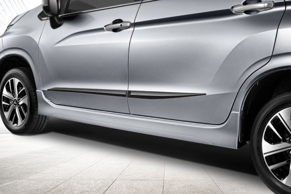 Mitsubishi Xpander Right Corner Front View Mitsubishi Xpander Right Corner Front View