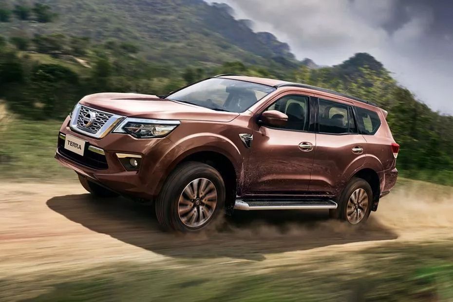 Nissan Terra Side Medium View Nissan Terra Side Medium View