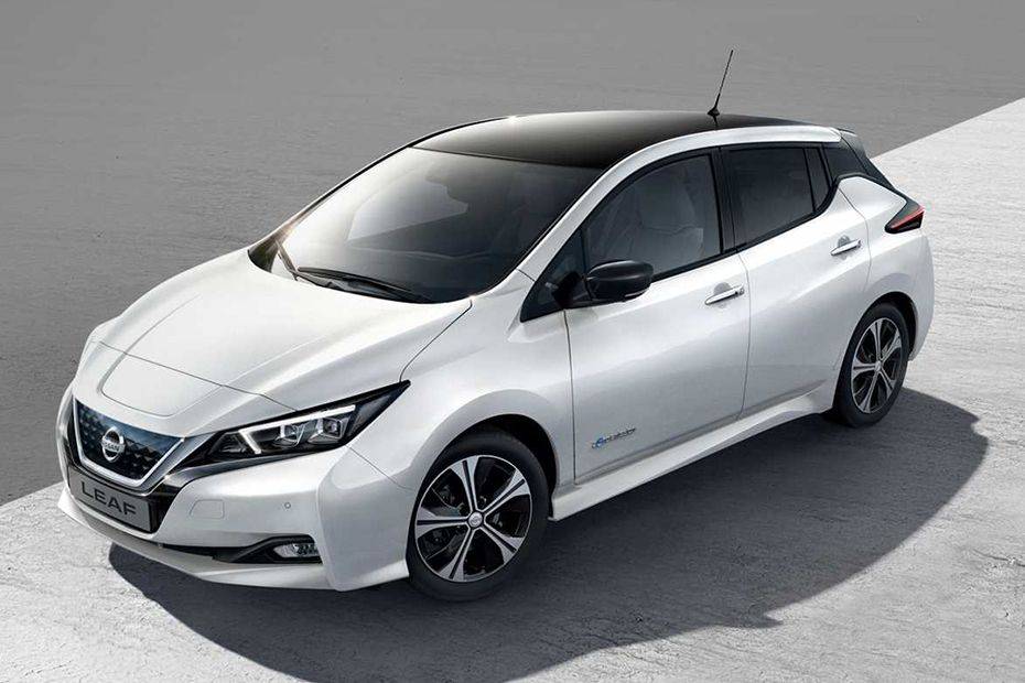 Nissan Leaf Front Side View Nissan Leaf Front Side View