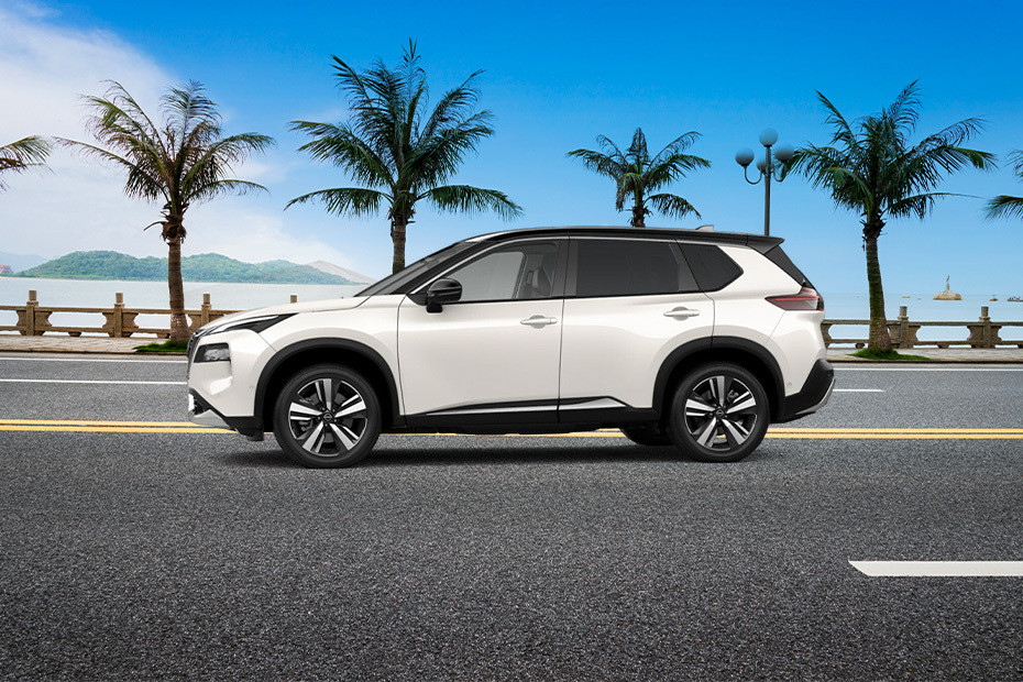 Nissan X-Trail e-Power Tampak Samping Tampak samping X-Trail e-Power
