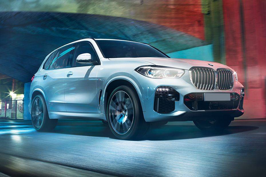 Tampak depan medium BMW X5 Tampak depan medium BMW X5