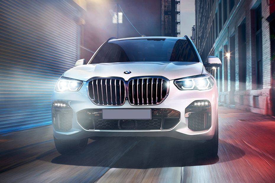 Tampak depan X5, tilted Tampak depan X5, tilted