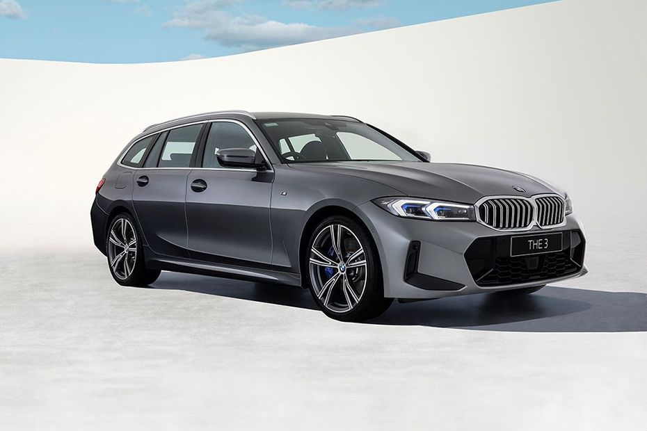 Mobil BMW 3 Series Touring 330i M Sport 2026 di Indonesia