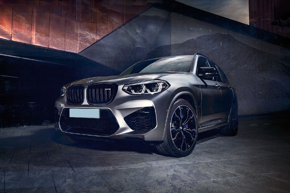 Tampak Depan Bawah BMW X3 M Tampak Depan Bawah BMW X3 M