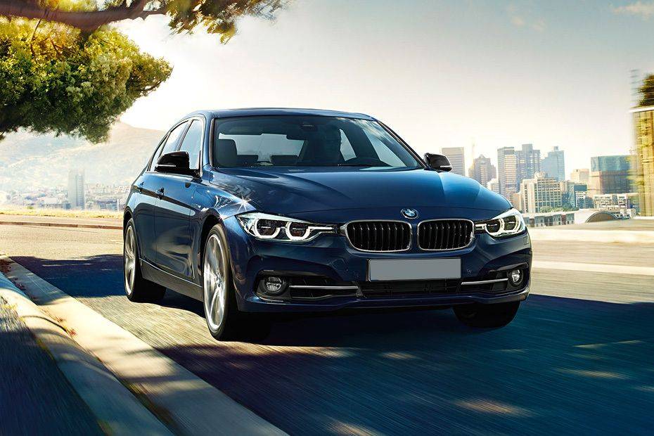 Dihentikan BMW 3 Series Sedan (2015-2018) 340i M Sport Individual Fitur ...