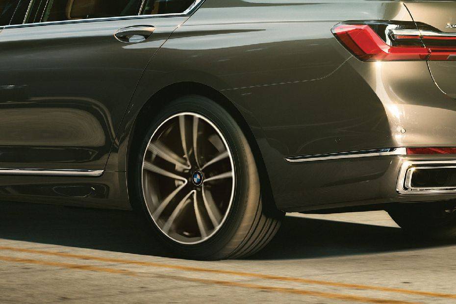 7 Series Sedan Wheel 7 Series Sedan Wheel
