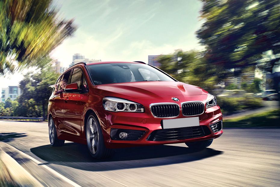 Tampak depan medium BMW 2 Series Gran Tourer Tampak depan medium BMW 2 Series Gran Tourer