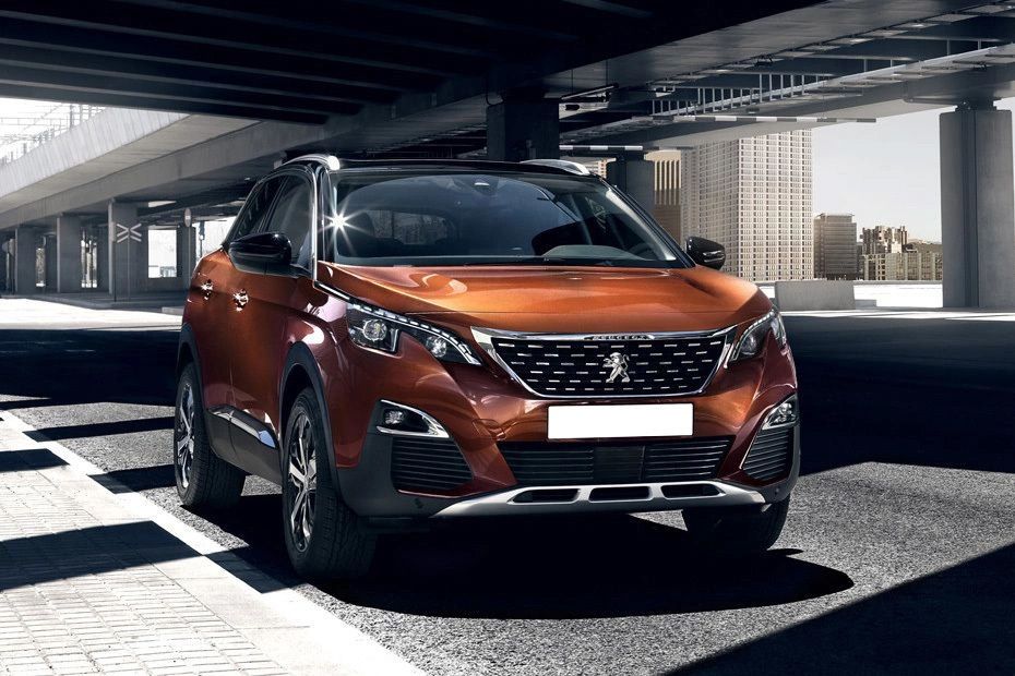 Peugeot 3008 Front Cross Side View Peugeot 3008 Front Cross Side View