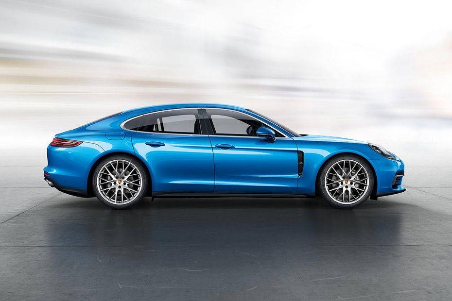 Porsche Panamera Drivers Sideview Porsche Panamera Drivers Sideview