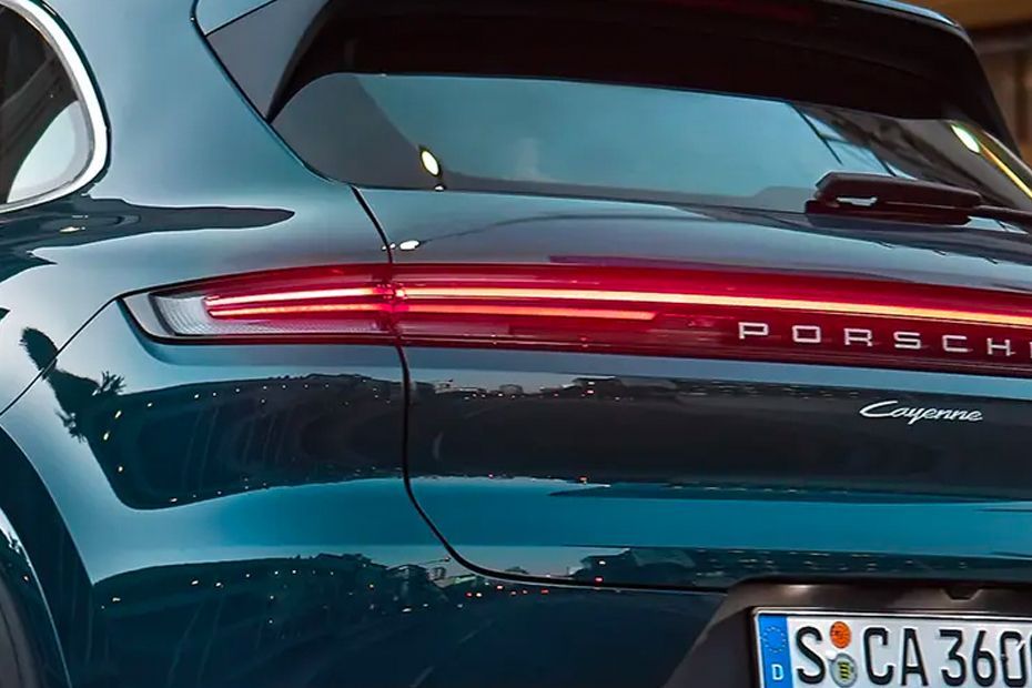 Porsche Cayenne lampu belakang