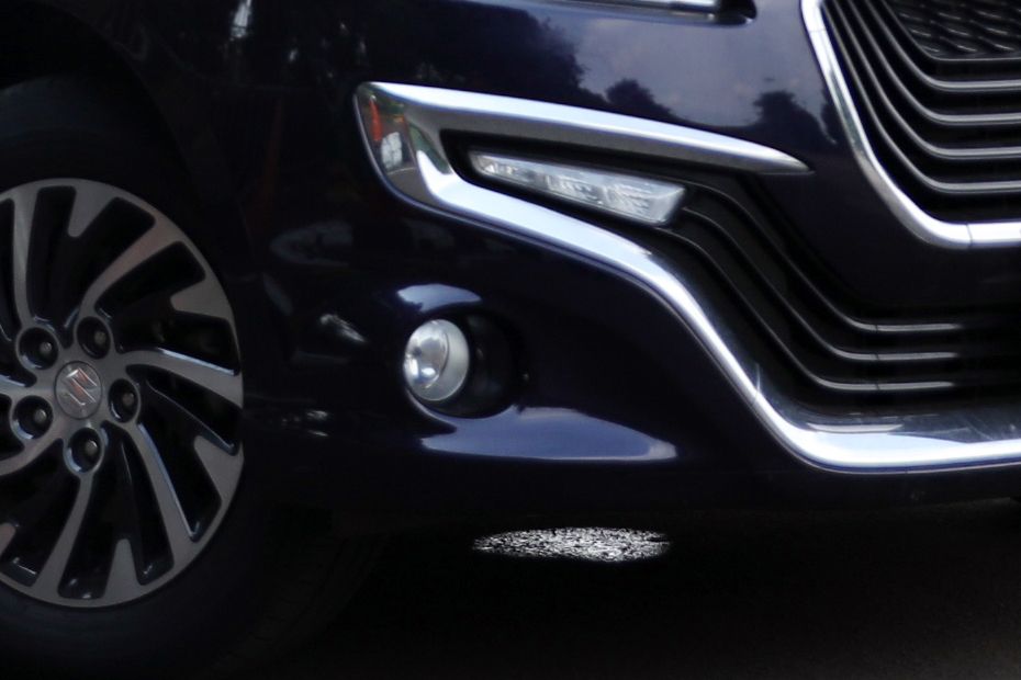 Fog lamp depan Ertiga Dreza Fog lamp depan Ertiga Dreza