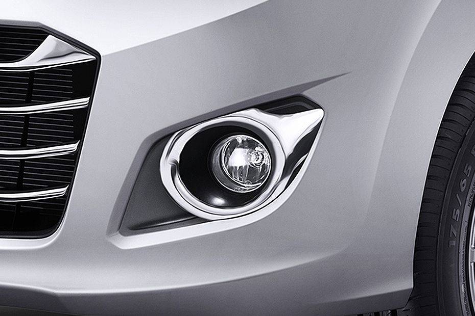 Karimun Wagon R GS Front Fog Lamp Karimun Wagon R GS Front Fog Lamp