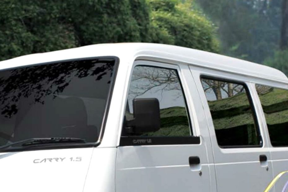 Suzuki Carry 1.5 Real Van Drivers Side Mirror Front Angle Suzuki Carry 1.5 Real Van Drivers Side Mirror Front Angle